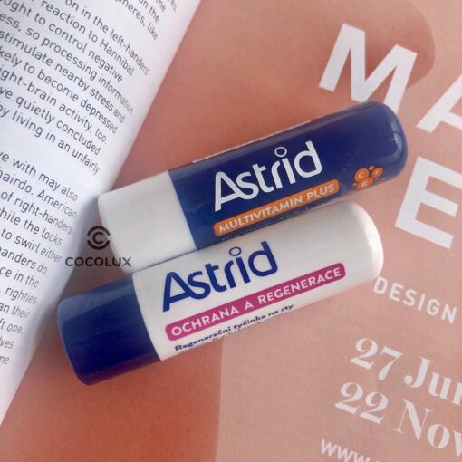 Son Dưỡng Astrid Mỡ Hươu Cho Đôi Môi Mềm Mịn Bản Màu Xanh 4.7g