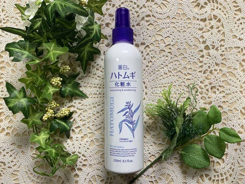 1665925937072-xit-khoang-hatomugi-y-di-duong-am-lam-sang-da-250ml-1